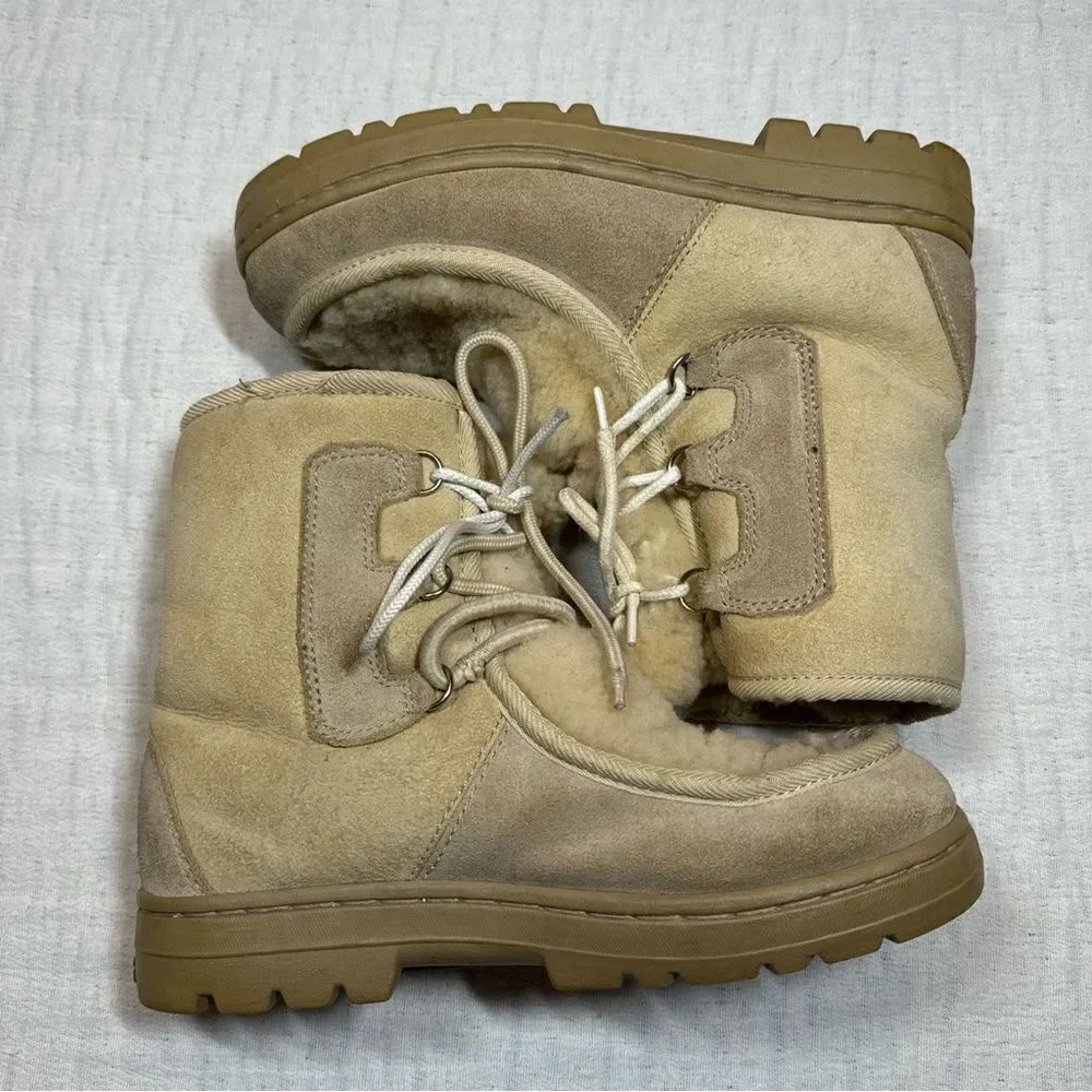 Ugg Mukluk Revival Sheepskin Women's Boots Size 8